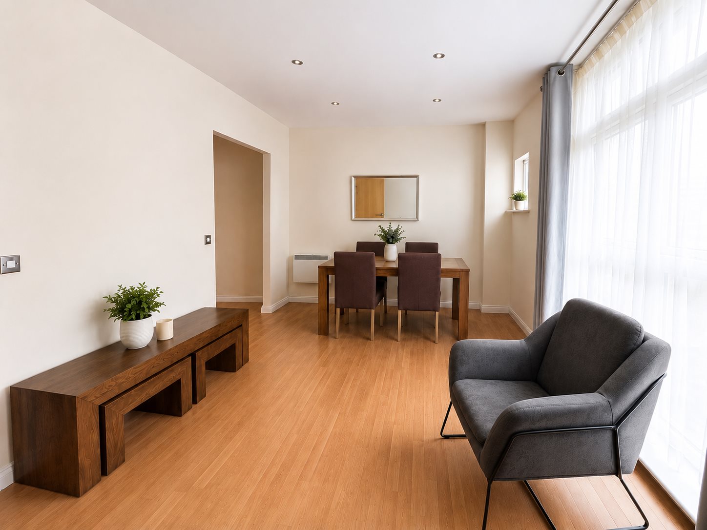 2 bed Apartment for rent in Gateshead. From MyHoouse