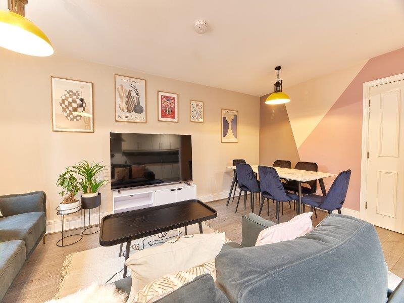 6 bed Apartment for rent in Newcastle upon Tyne. From MyHoouse 6 bed Apartment for rent in Newcastle upon Tyne. From MyHoouse