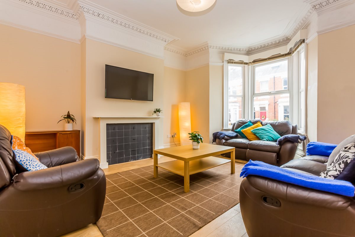 6 bed House (unspecified) for rent in Newcastle upon Tyne. From MyHoouse