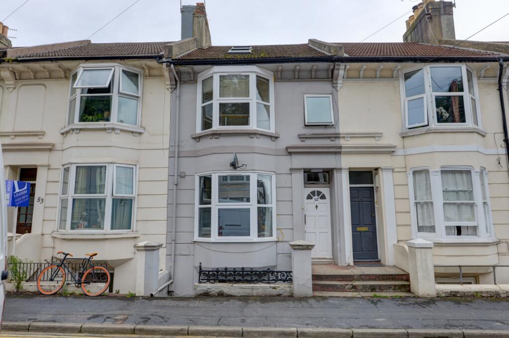 7 bed Mid Terraced House for rent in Brighton and Hove. From G4 Lets - Brighton