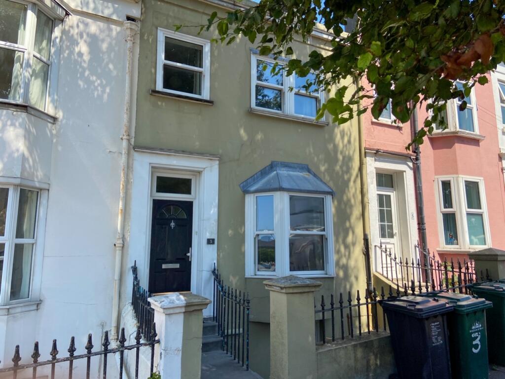 7 bed Mid Terraced House for rent in Ovingdean. From G4 Lets - Brighton