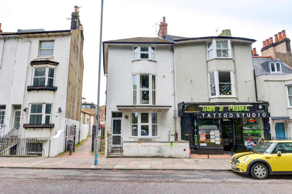 10 bed Semi Detached for rent in Brighton and Hove. From G4 Lets - Brighton 10 bed Semi Detached for rent in Brighton and Hove. From G4 Lets - Brighton