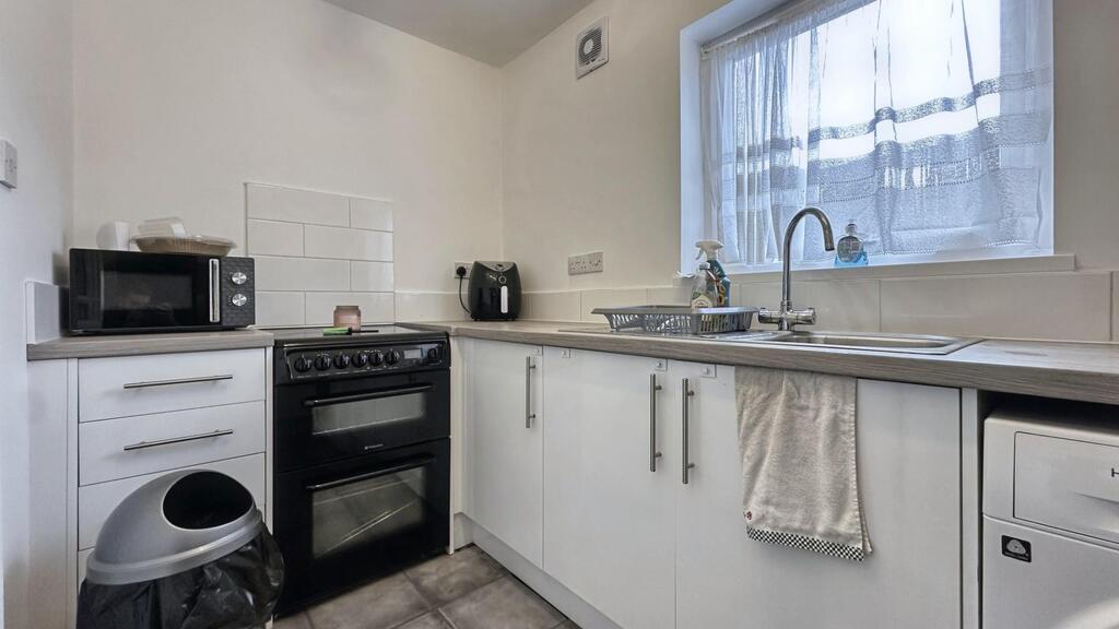 1 bed 1st Floor Flat for rent in Bristol. From R and G Property - Bristol (Apex) 1 bed 1st Floor Flat for rent in Bristol. From R and G Property - Bristol (Apex)
