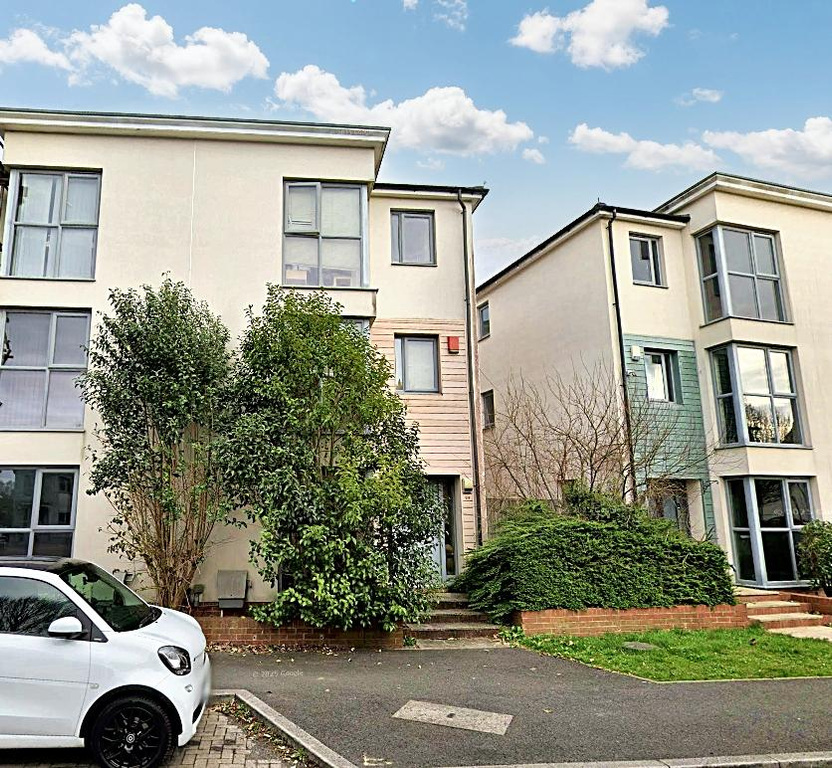 6 bed Town House for rent in Bristol. From R and G Property - Bristol (Apex)