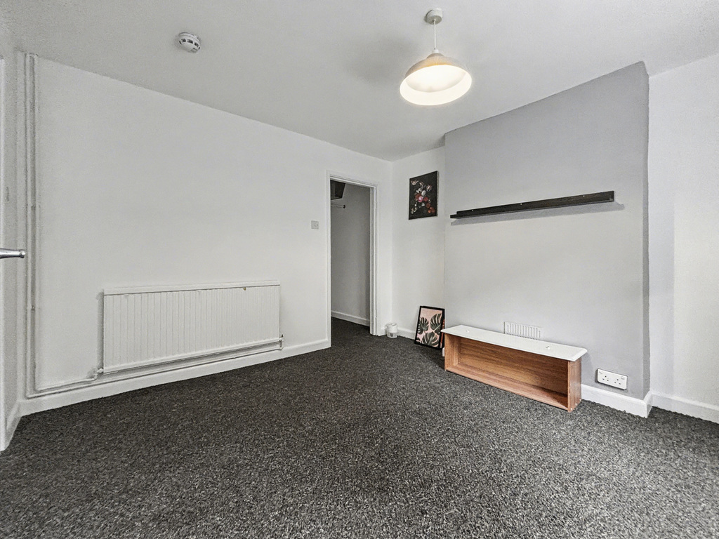 2 bed Ground floor maisonette for rent in Bristol. From R and G Property - Bristol (Apex)