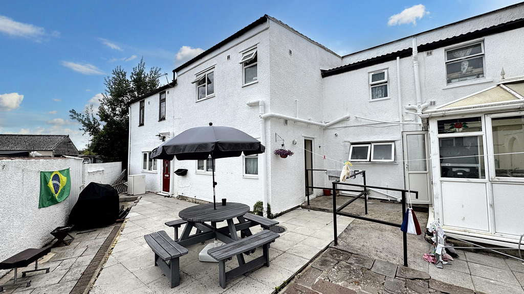 0 bed Studio for rent in Bristol. From R and G Property - Bristol (Apex)