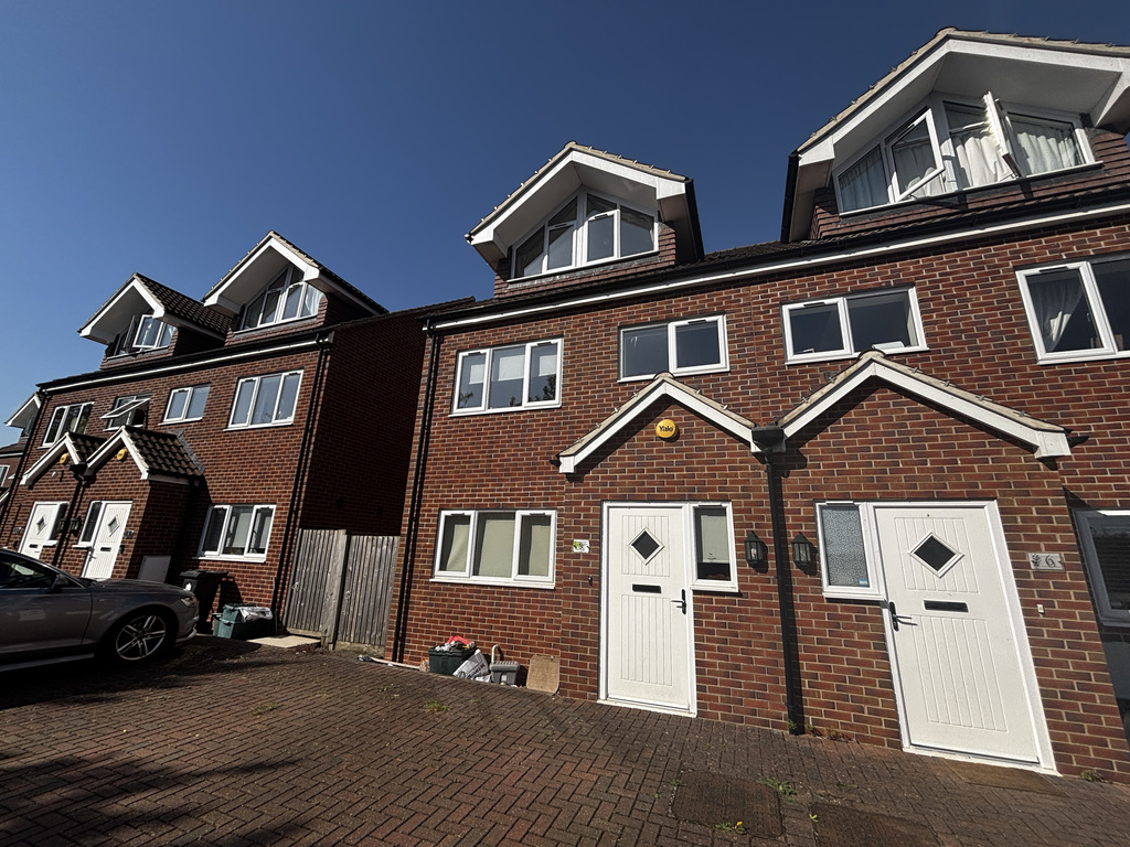 3 bed Semi Detached for rent in Bristol. From R and G Property - Bristol (Apex)