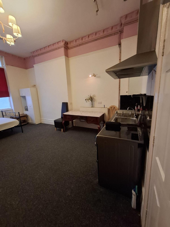 1 bed Studio for rent in Bristol. From R and G Property - Bristol (Apex)
