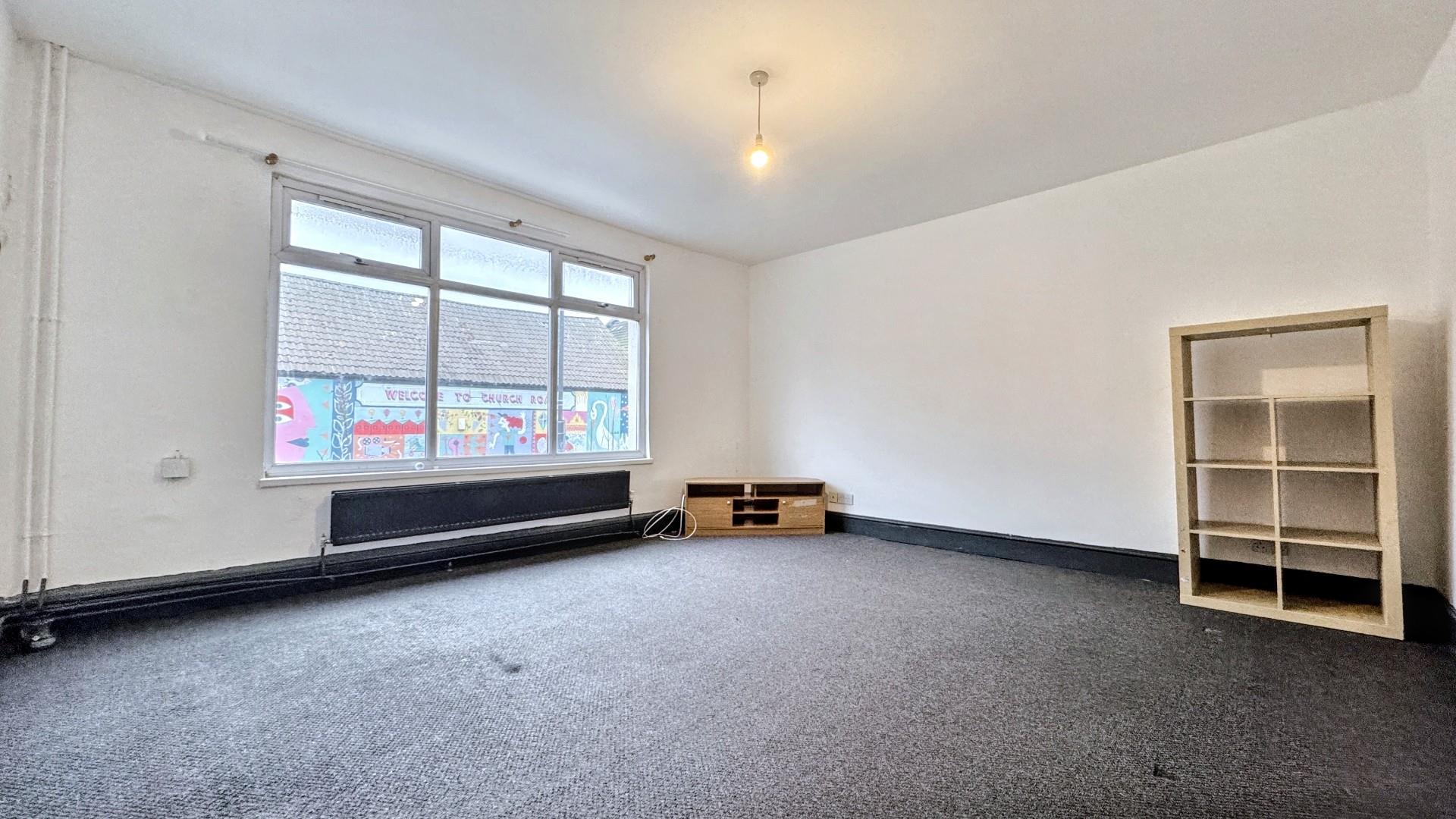 3 bed Apartment for rent in Crofts End. From R and G Property - Bristol (Apex)