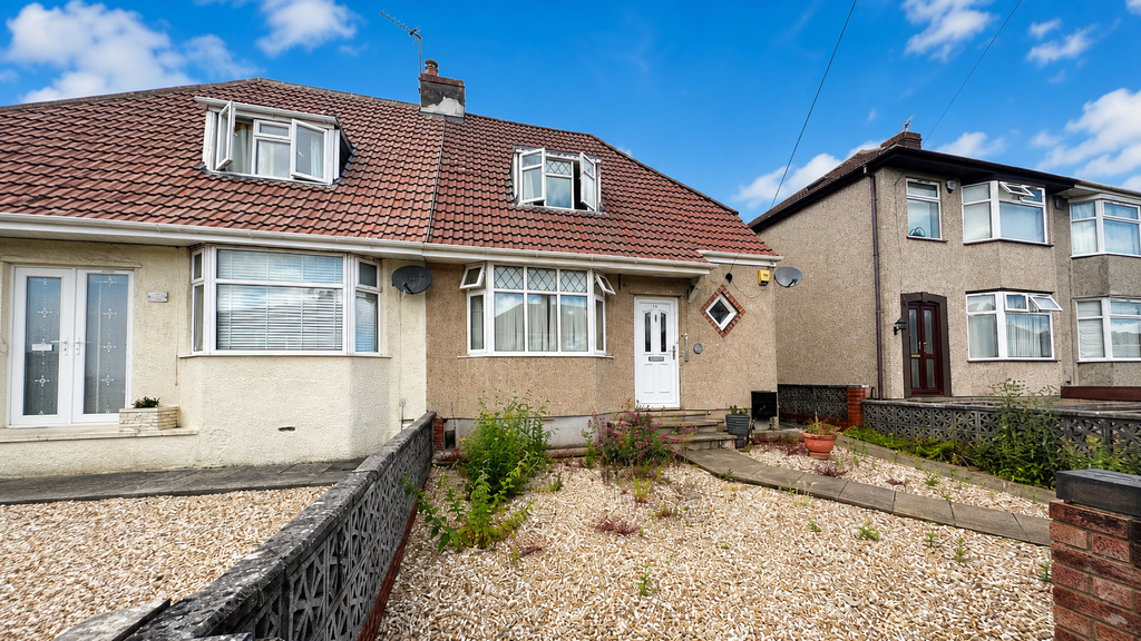 4 bed Semi Detached for rent in Bristol. From R and G Property - Bristol (Apex) 4 bed Semi Detached for rent in Bristol. From R and G Property - Bristol (Apex)