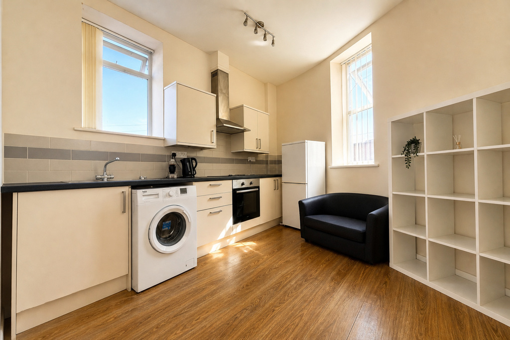 2 bed 1st Floor Flat for rent in Bristol. From R and G Property - Bristol (Apex)