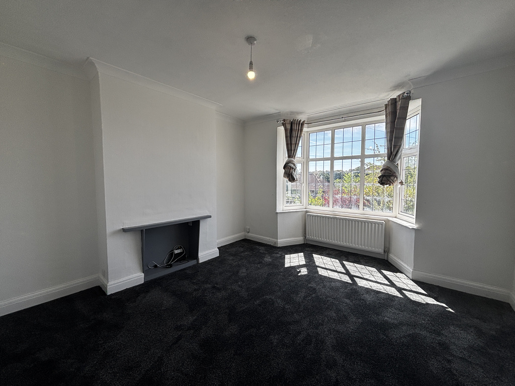 4 bed Semi Detached for rent in Bristol. From R and G Property - Bristol (Apex) 4 bed Semi Detached for rent in Bristol. From R and G Property - Bristol (Apex)