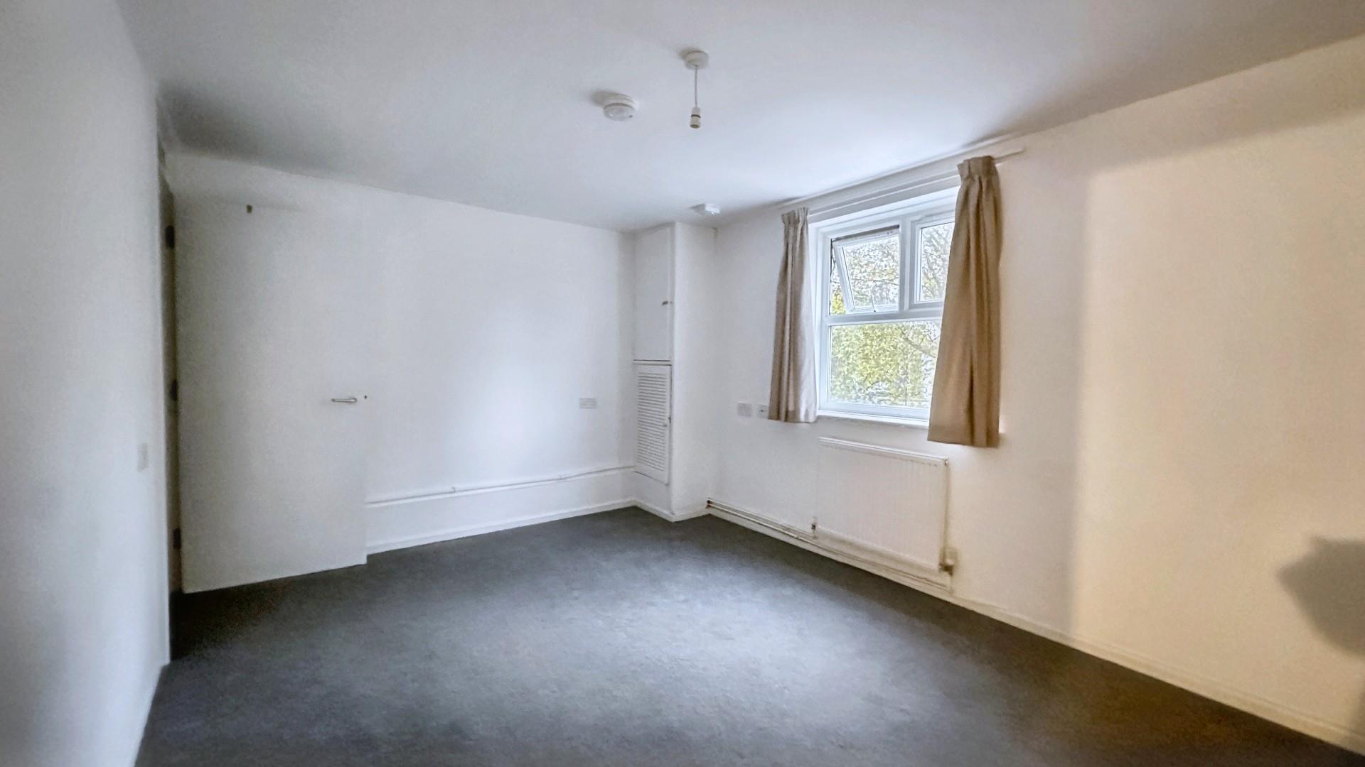 1 bed 1st Floor Flat for rent in Bristol. From R and G Property - Bristol (Apex)