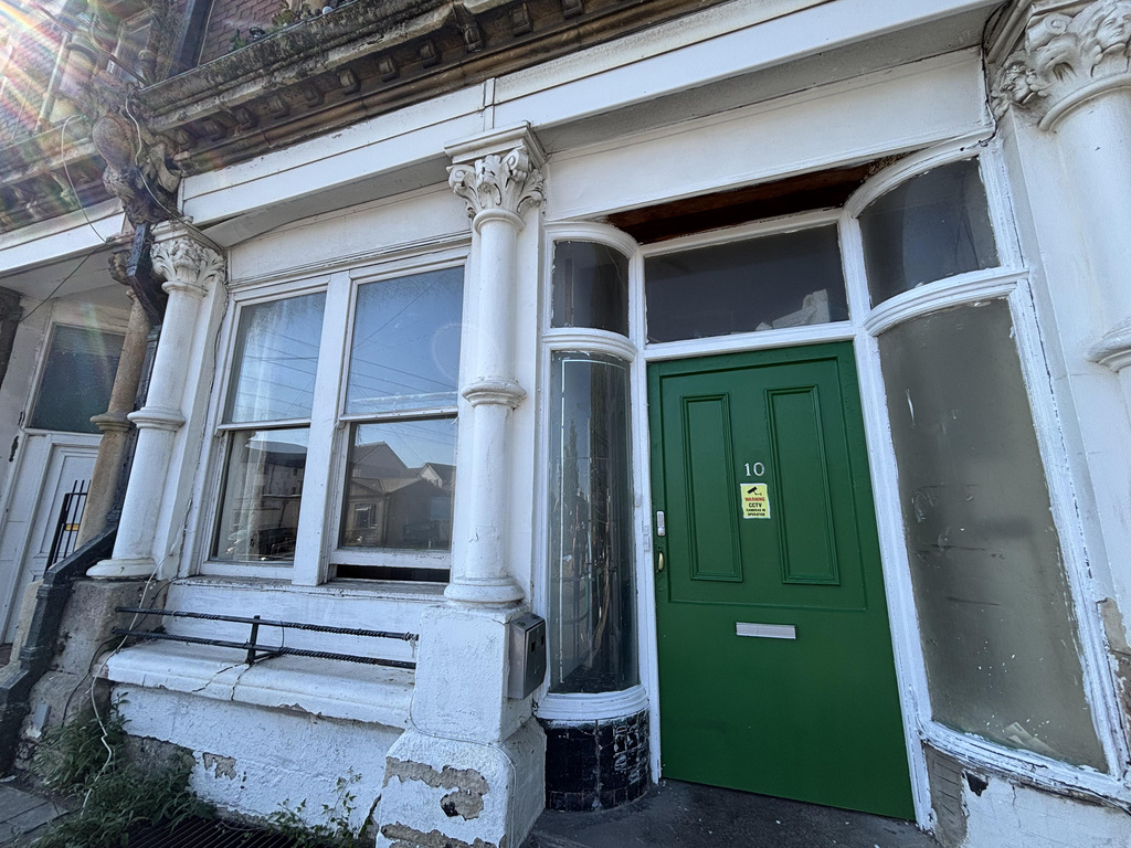 0 bed Studio for rent in Bristol. From R and G Property - Bristol (Apex) 0 bed Studio for rent in Bristol. From R and G Property - Bristol (Apex)