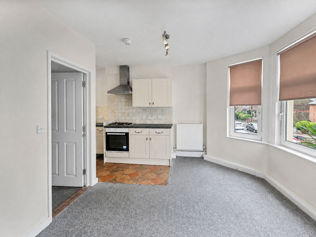 1 bed 1st Floor Flat for rent in Horsham. From R and G Property - Bristol (Apex)