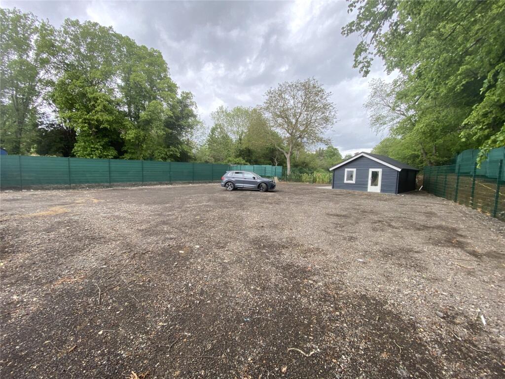 4 bed Dev Land - Leisure for rent in Burton Latimer. From Berrys Commercial - Kettering