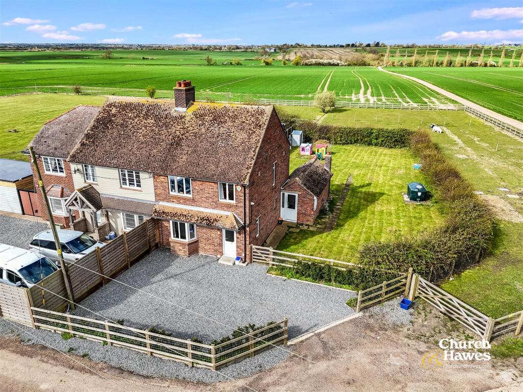3 bed Semi Detached for rent in Tillingham. From Church & Hawes - Burnham on Crouch 3 bed Semi Detached for rent in Tillingham. From Church & Hawes - Burnham on Crouch