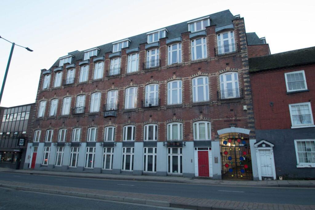 1 bed 1st Floor Flat for rent in Worcester. From Cobb Amos - Hereford