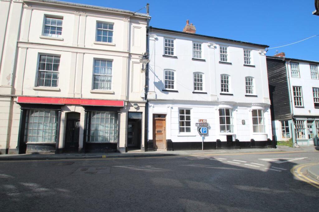 1 bed 1st Floor Flat for rent in Kington. From Cobb Amos - Hereford