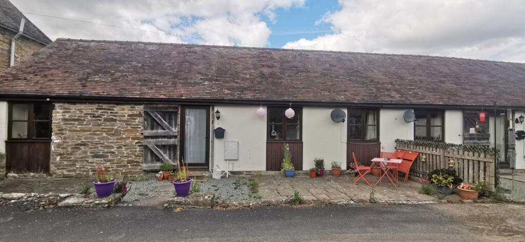 2 bed Barn Conversion for rent in Kington. From Cobb Amos - Hereford