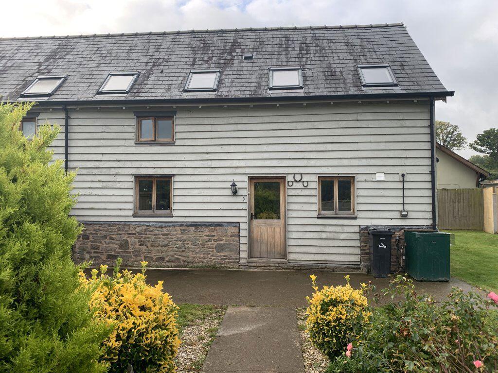 3 bed Mid Terraced House for rent in Knighton. From Cobb Amos - Hereford 3 bed Mid Terraced House for rent in Knighton. From Cobb Amos - Hereford