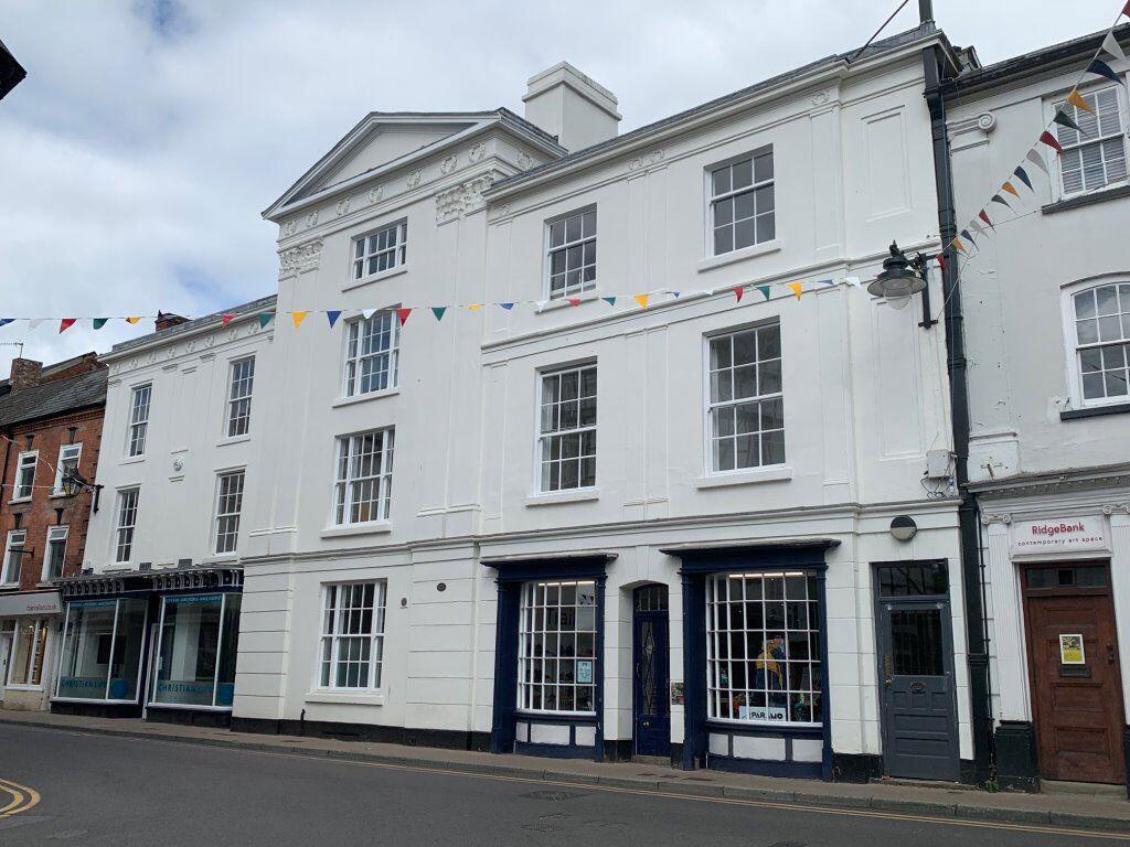 2 bed 1st Floor Flat for rent in Kington. From Cobb Amos - Hereford