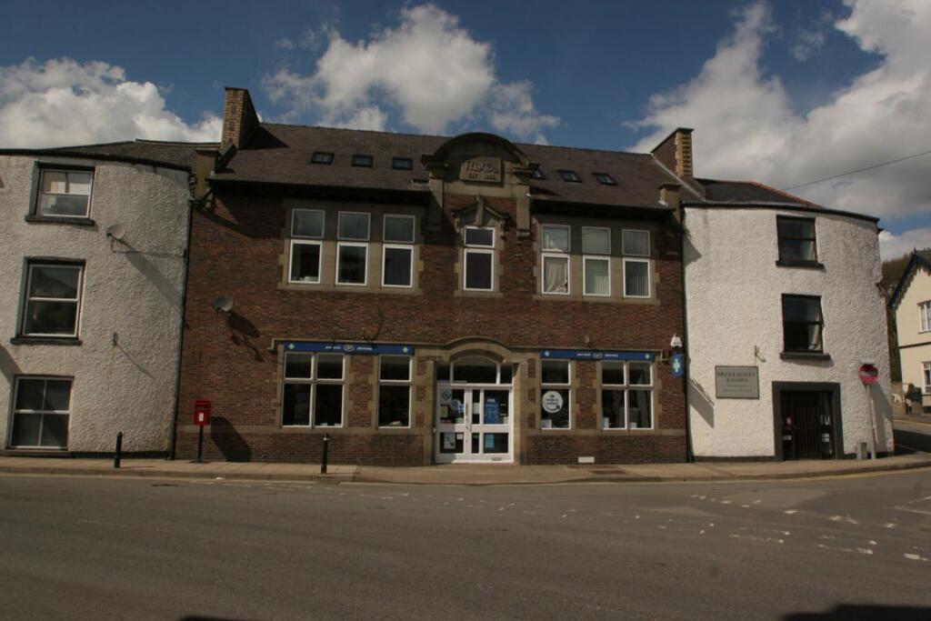 2 bed 1st Floor Flat for rent in Knighton. From Cobb Amos - Hereford