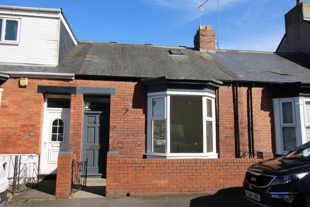 2 bed Cottage for rent in South Bents. From Cooperlets - Sunderland