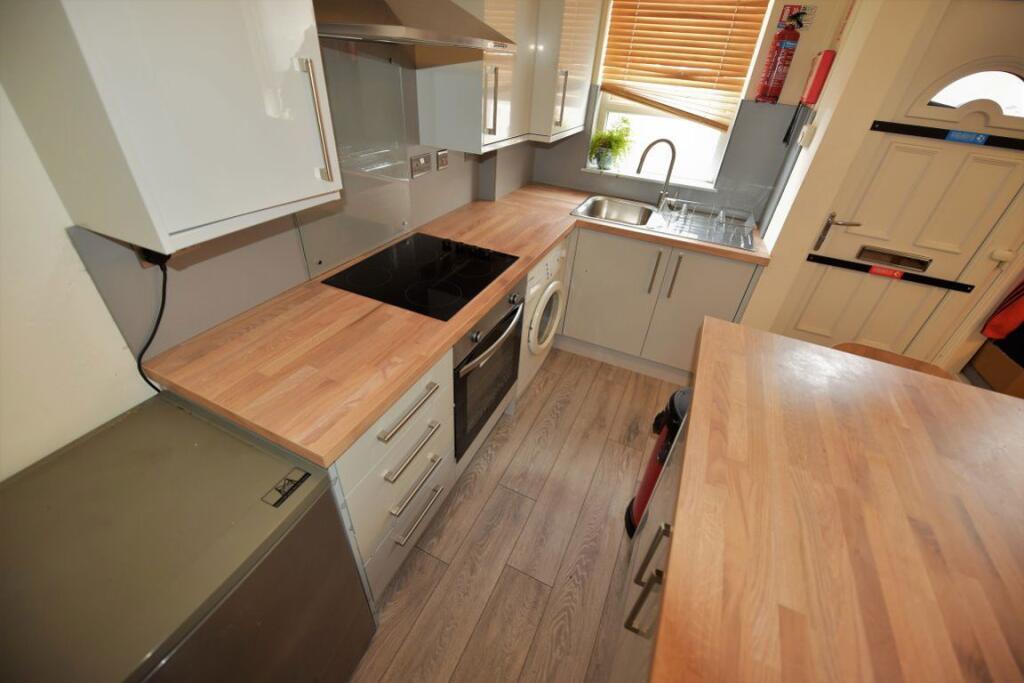 1 bed House Share for rent in Leeds. From DEU Estates - Leeds 1 bed House Share for rent in Leeds. From DEU Estates - Leeds