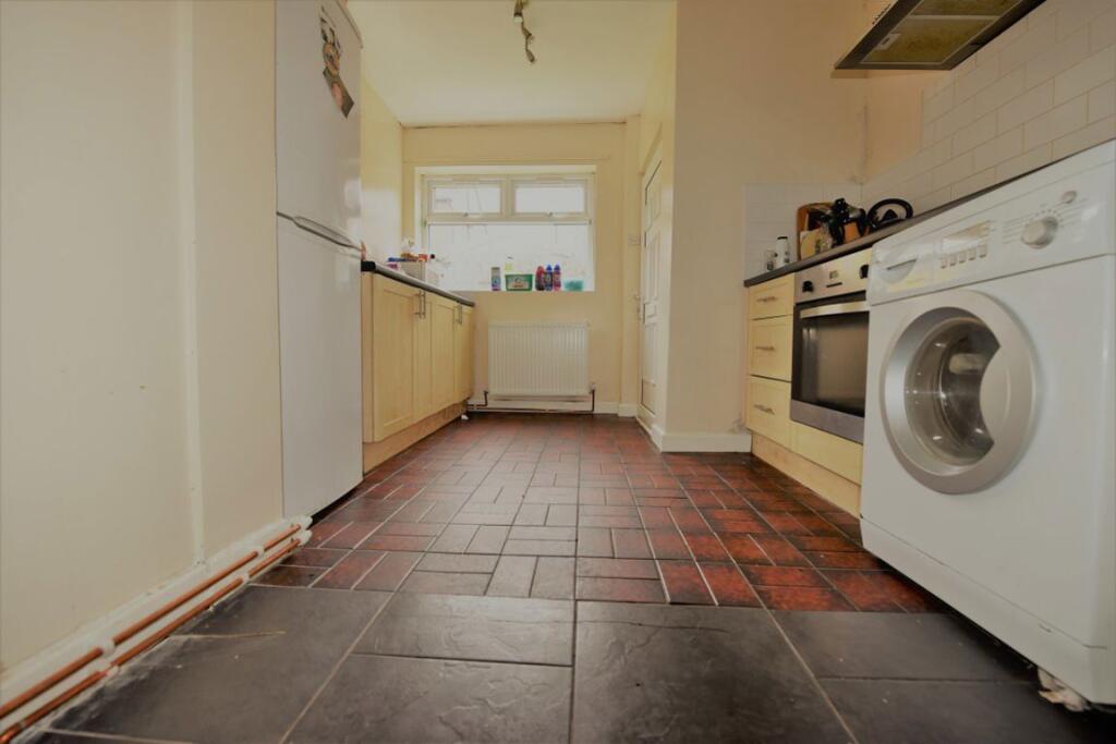 1 bed House Share for rent in Leeds. From DEU Estates - Leeds