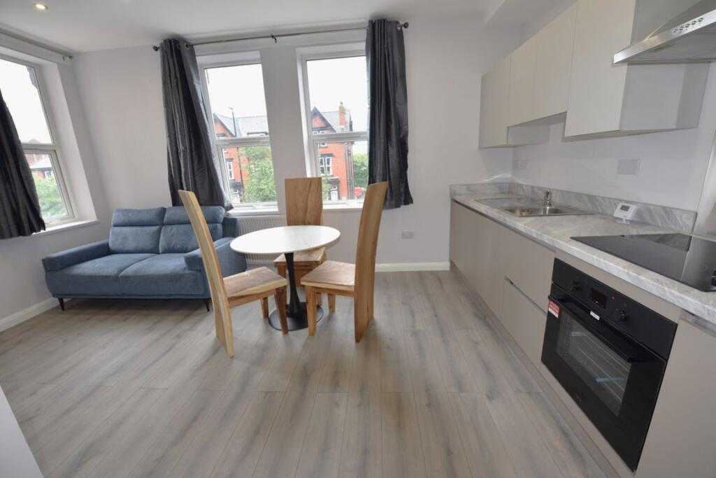 2 bed 1st Floor Flat for rent in Leeds. From DEU Estates - Leeds
