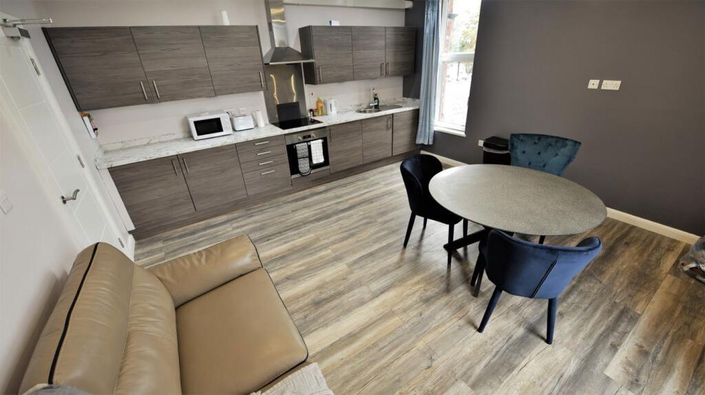 2 bed 1st Floor Flat for rent in Leeds. From DEU Estates - Leeds
