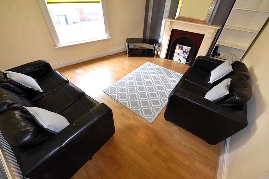 4 bed Detached for rent in Leeds. From DEU Estates - Leeds 4 bed Detached for rent in Leeds. From DEU Estates - Leeds