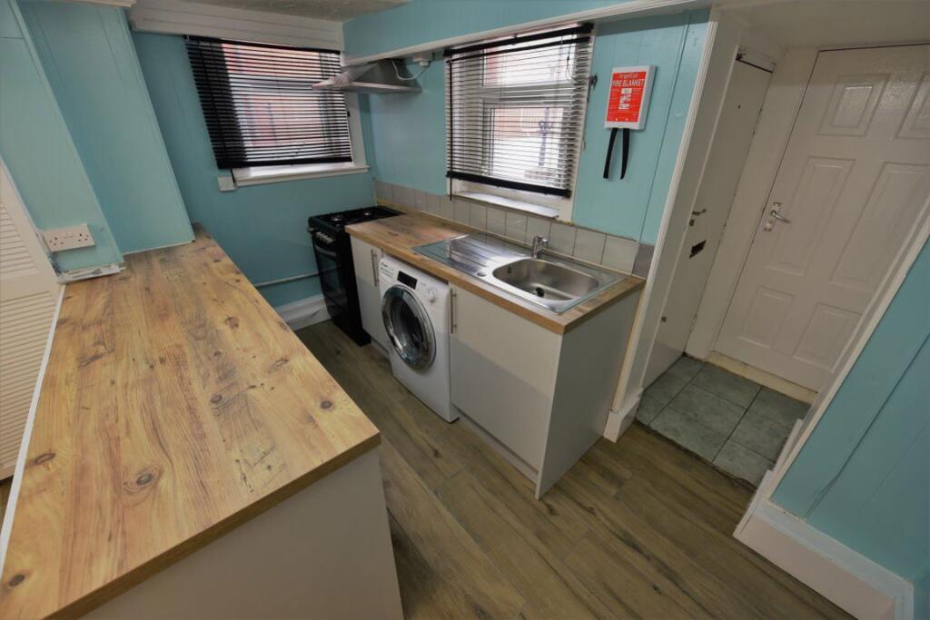 0 bed Studio for rent in Leeds. From DEU Estates - Leeds