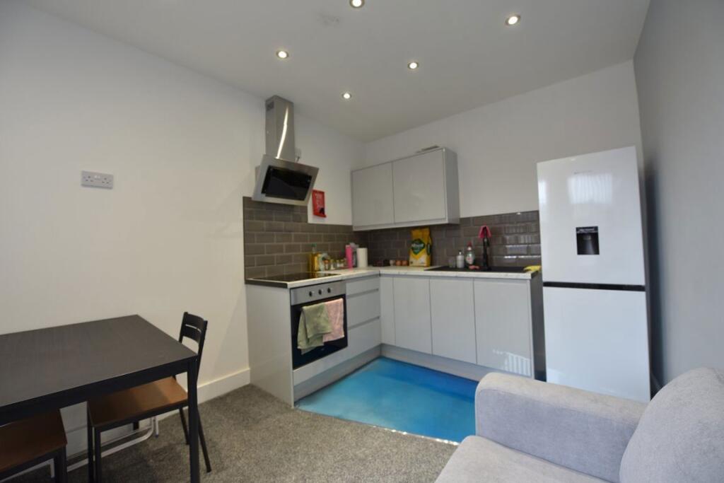 1 bed 1st Floor Flat for rent in Leeds. From DEU Estates - Leeds 1 bed 1st Floor Flat for rent in Leeds. From DEU Estates - Leeds