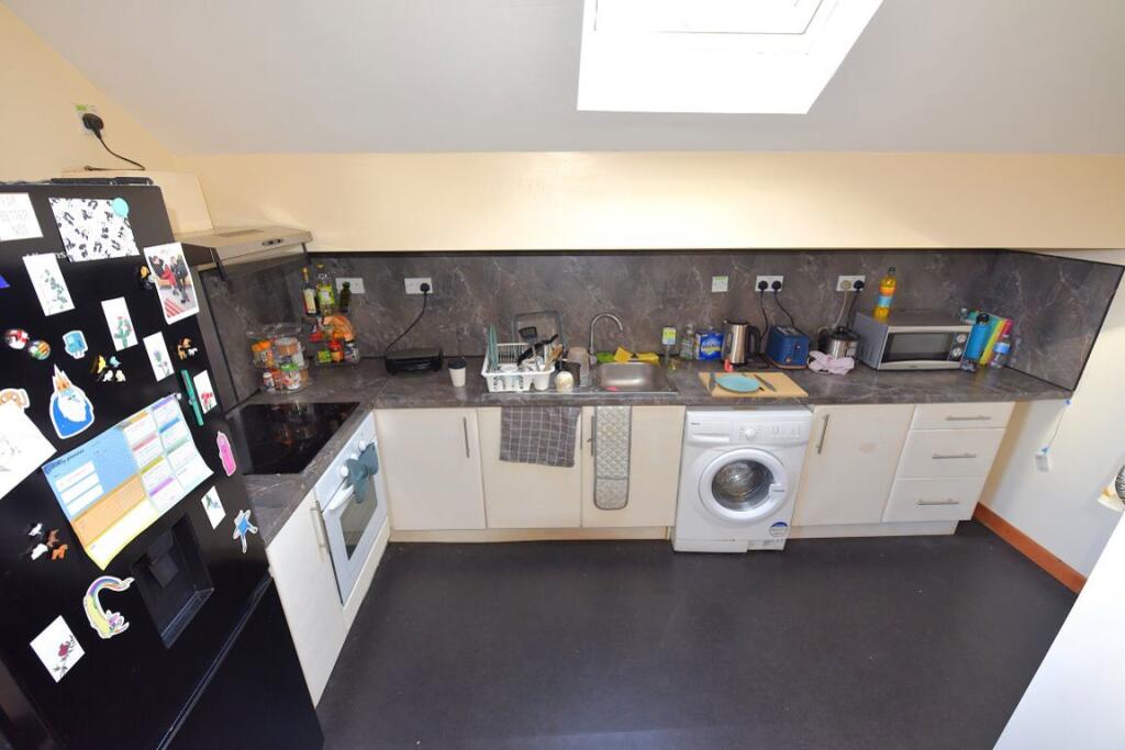 2 bed 1st Floor Flat for rent in Leeds. From DEU Estates - Leeds 2 bed 1st Floor Flat for rent in Leeds. From DEU Estates - Leeds