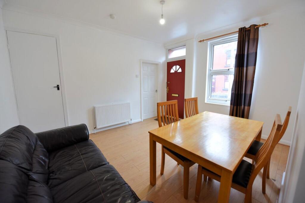 2 bed Detached for rent in Leeds. From DEU Estates - Leeds 2 bed Detached for rent in Leeds. From DEU Estates - Leeds