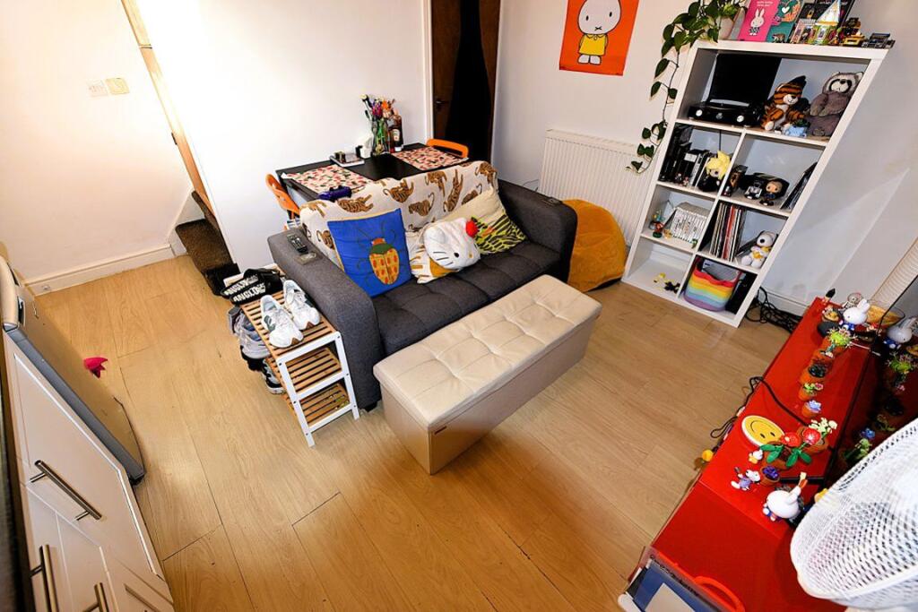 2 bed Detached for rent in Leeds. From DEU Estates - Leeds