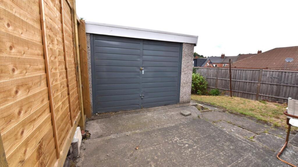 4 bed Not Specified for rent in Leeds. From DEU Estates - Leeds 4 bed Not Specified for rent in Leeds. From DEU Estates - Leeds