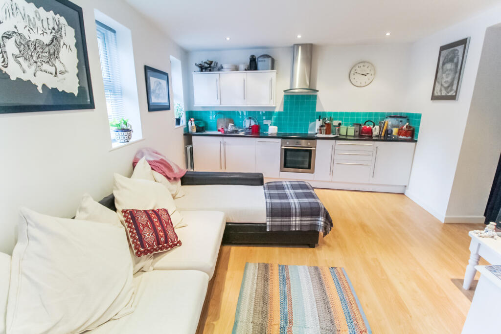 1 bed Apartment for rent in Wimborne Minster. From Dorset Property - Blandford