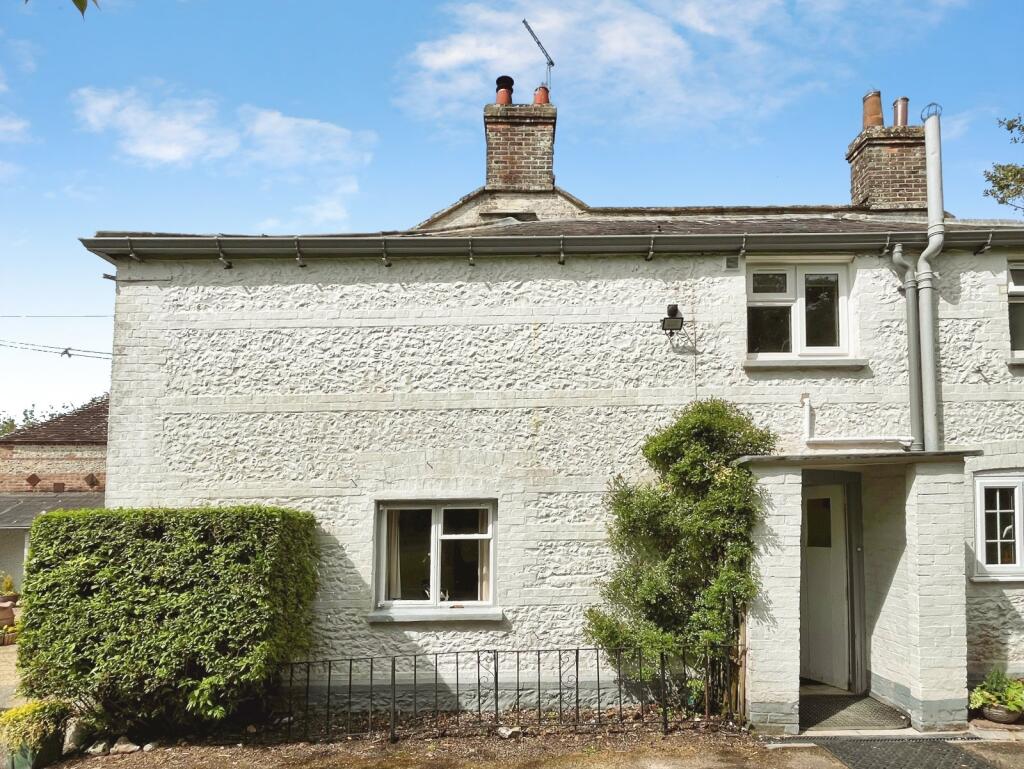 1 bed Apartment for rent in Winterborne Whitechurch. From Dorset Property - Blandford 1 bed Apartment for rent in Winterborne Whitechurch. From Dorset Property - Blandford