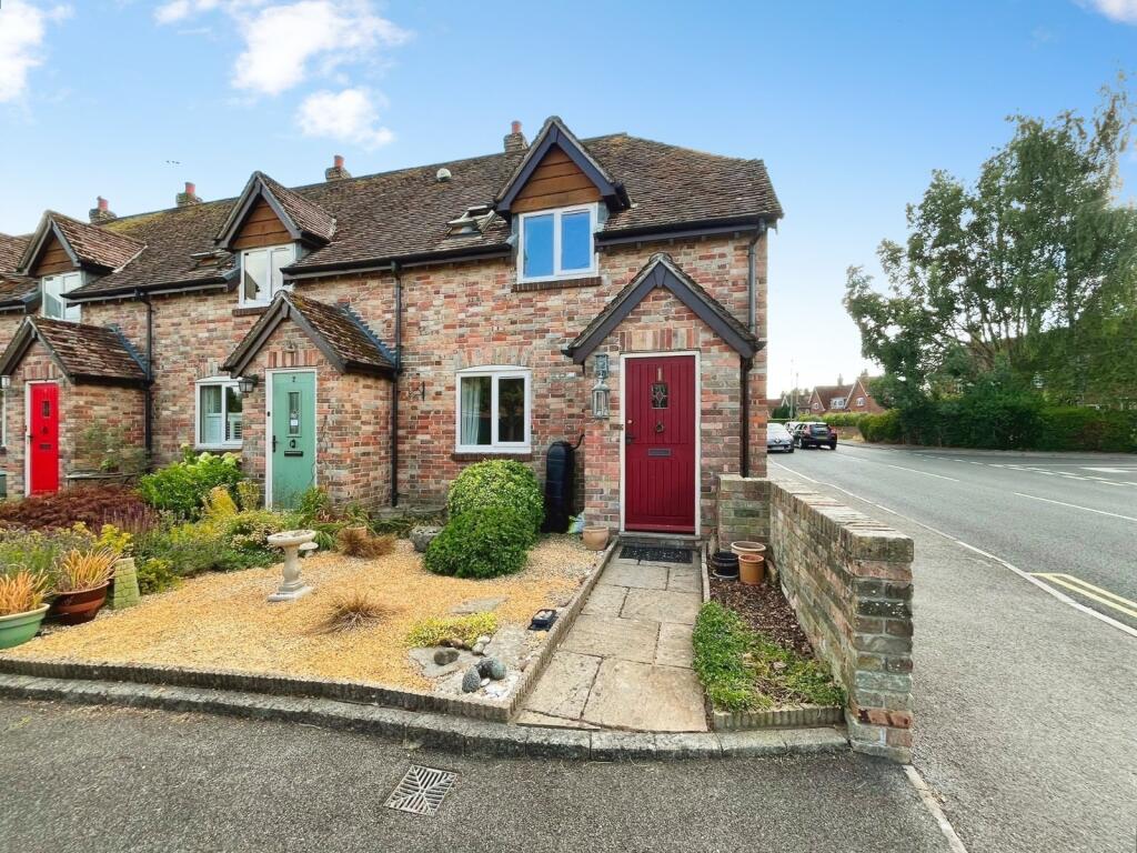 2 bed End of Terrace for rent in Blandford Forum. From Dorset Property - Blandford 2 bed End of Terrace for rent in Blandford Forum. From Dorset Property - Blandford