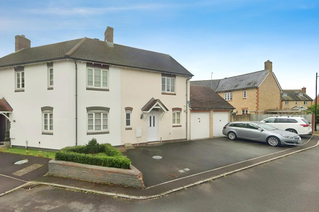 2 bed Semi Detached for rent in Gillingham. From Dorset Property - Blandford 2 bed Semi Detached for rent in Gillingham. From Dorset Property - Blandford