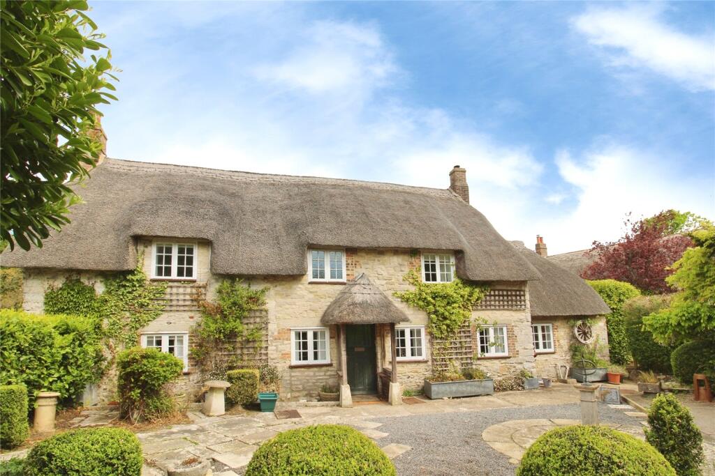 3 bed Detached for rent in West Knighton. From Dorset Property - Dorchester