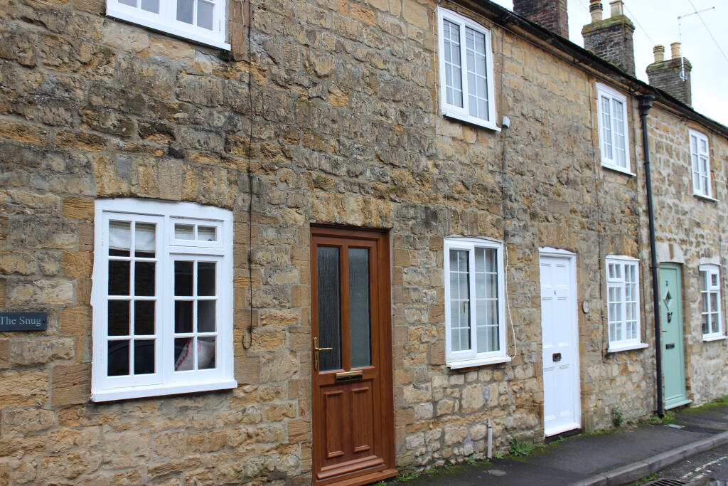2 bed Mid Terraced House for rent in Sherborne. From Dorset Property - Sherborne