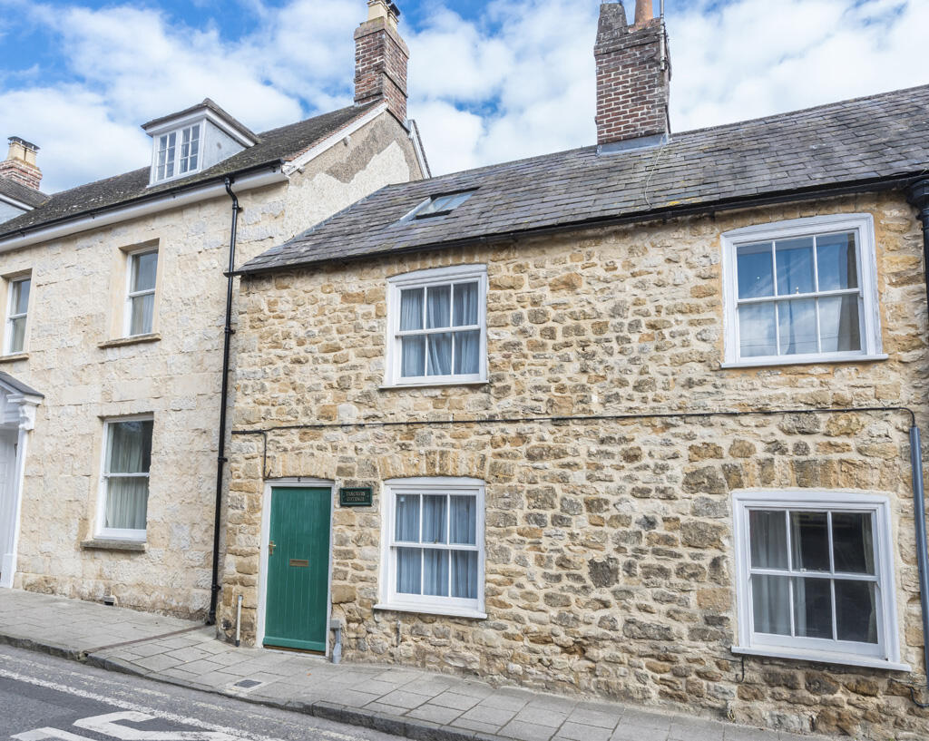 2 bed Detached for rent in Sherborne. From Dorset Property - Sherborne 2 bed Detached for rent in Sherborne. From Dorset Property - Sherborne