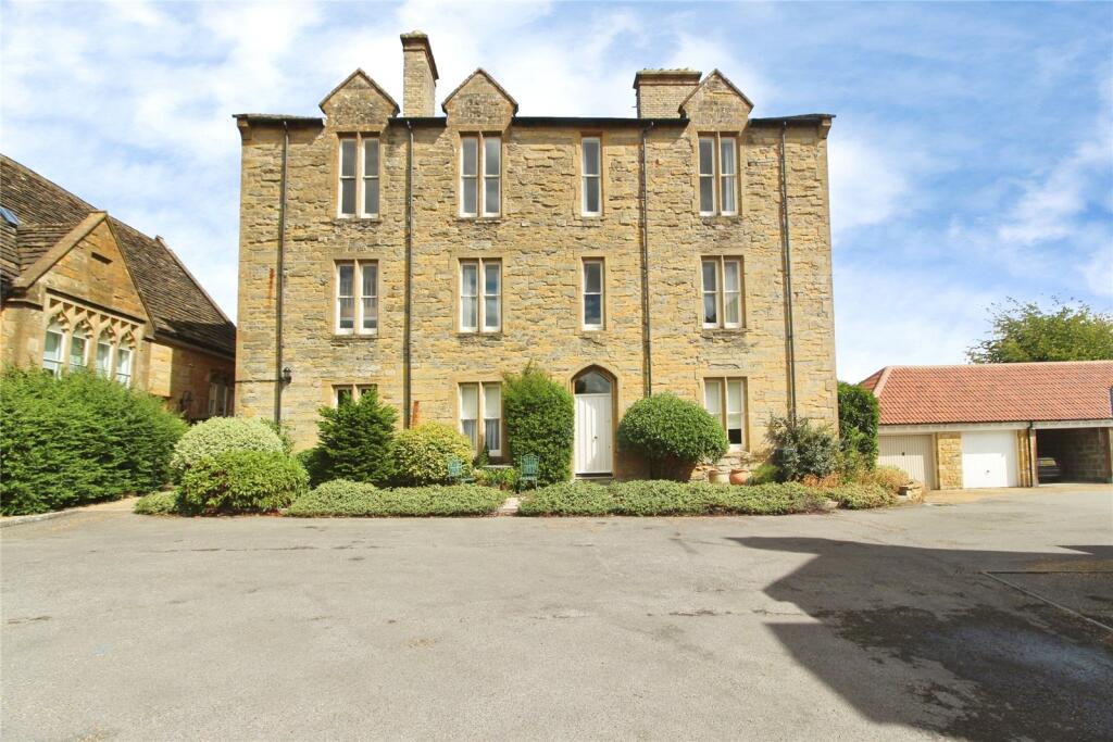 2 bed Apartment for rent in Sherborne. From Dorset Property - Sherborne
