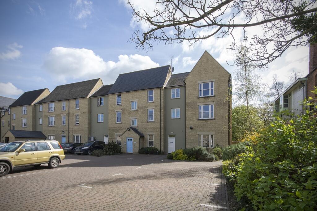 2 bed Apartment for rent in Witney. From Finders Keepers - Witney