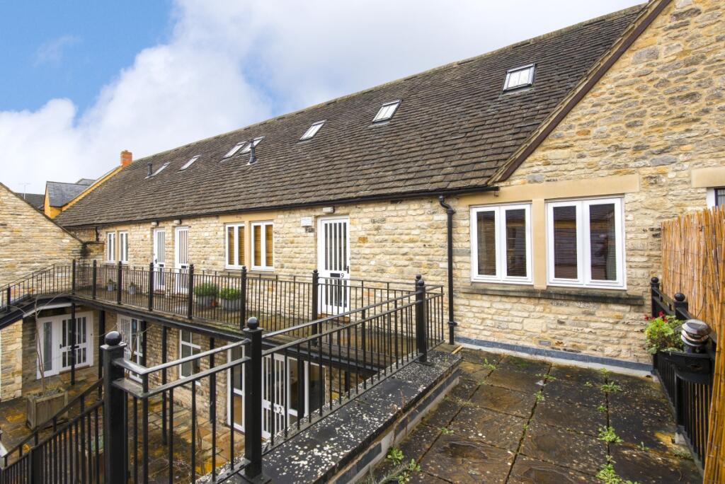 2 bed Apartment for rent in Witney. From Finders Keepers - Witney