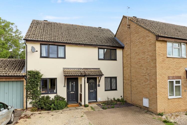 2 bed Mid Terraced House for rent in Witney. From Finders Keepers - Witney 2 bed Mid Terraced House for rent in Witney. From Finders Keepers - Witney